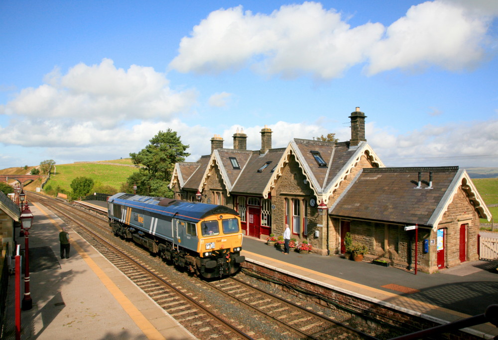 Platform Cottage Kirkby Stephen Station Railway Station Cottages